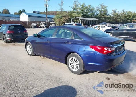 2011 Hyundai Sonata Gls from USA, damaged, VIN 5NPEB4AC3BH037260